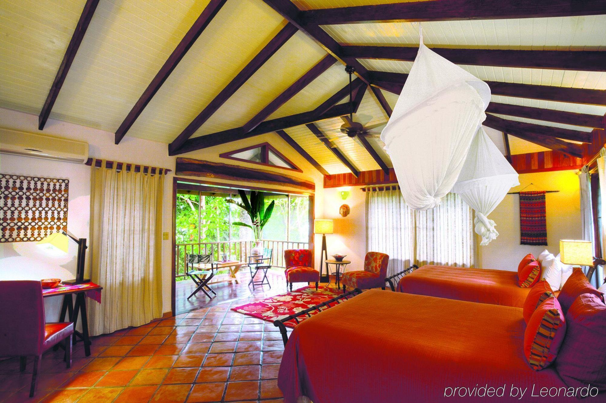 Machaca Hill Rainforest Canopy Lodge Punta Gorda Exterior photo
