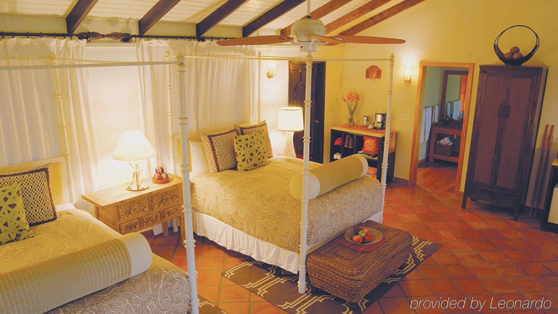 Machaca Hill Rainforest Canopy Lodge Punta Gorda Exterior photo